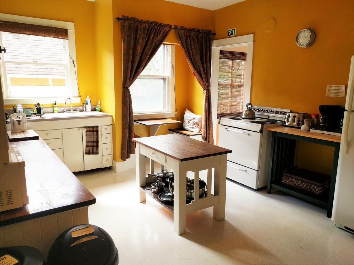 פורטלנד Bluebird Guesthouse מראה חיצוני תמונה