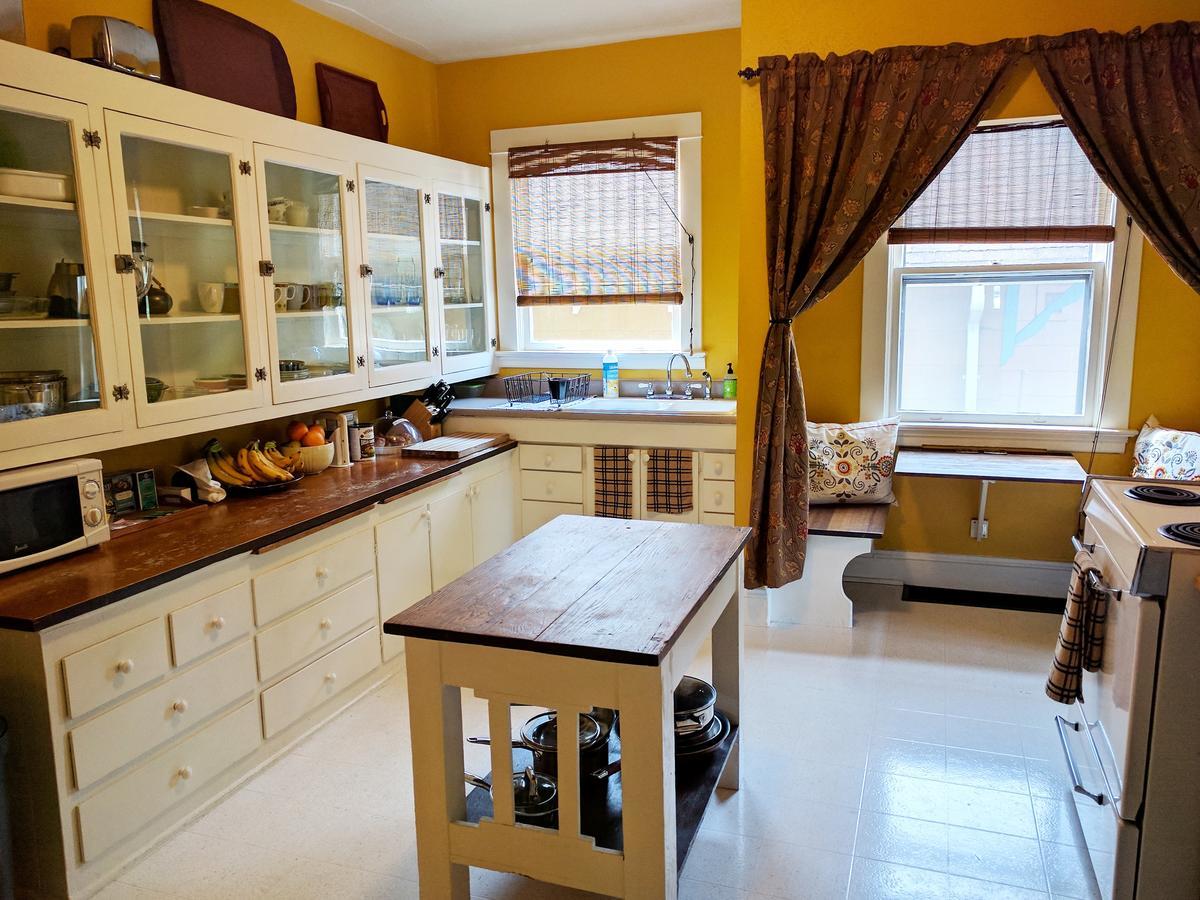 פורטלנד Bluebird Guesthouse מראה חיצוני תמונה